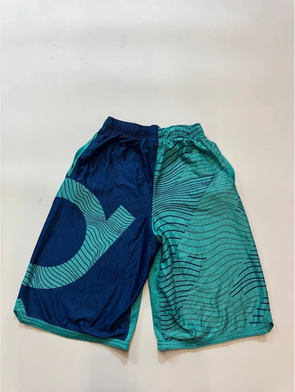 Lot of 2 Nike Dri-FIT Athletic Shorts Men’s Size L Blue Teal Yellow White